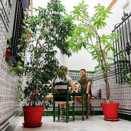 Hostel Triana Backpackers-2